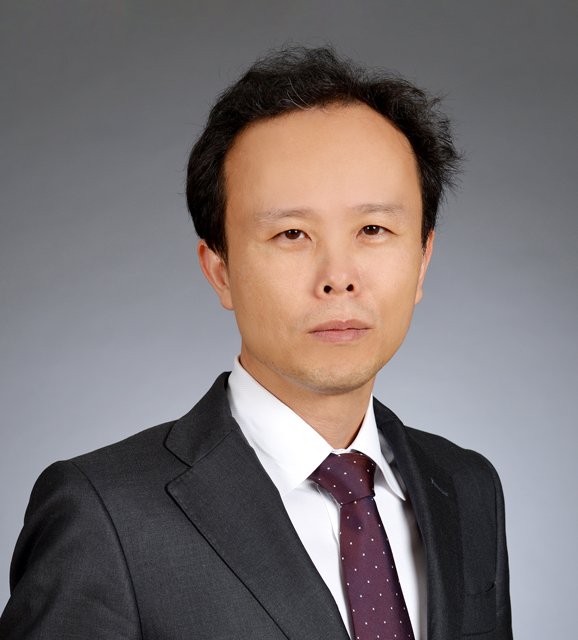 庄井 美章 氏
