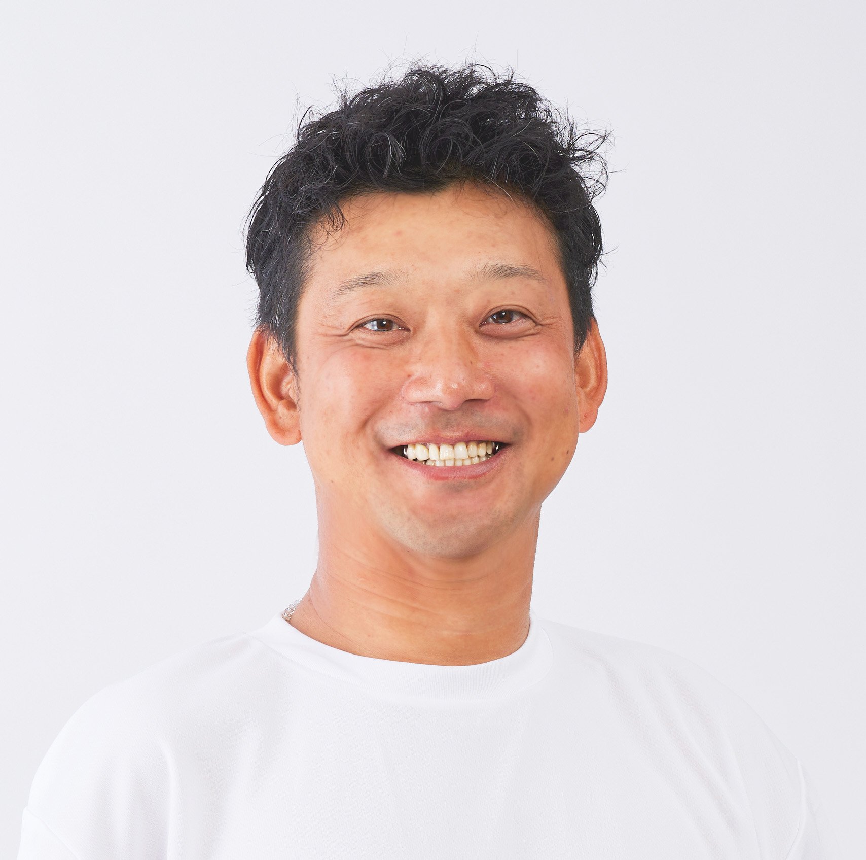 大岩根 正隆